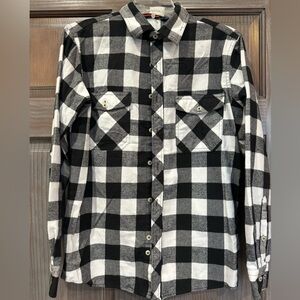 Men’s flannel shirt